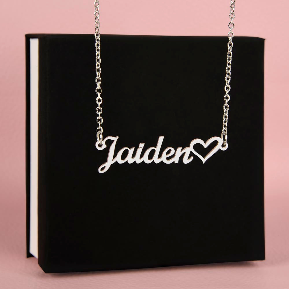 Heartfelt Charm: Personalized Name Necklace - A Special Touch in Stainless Steel or 18K Yellow Gold